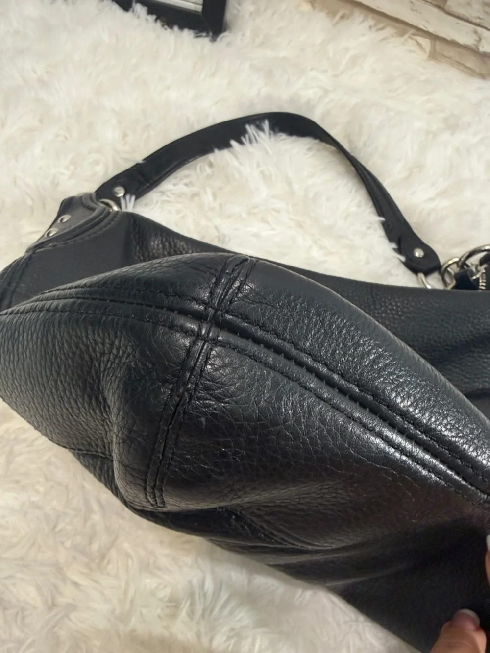 COACH Poppy Avery Pebbled Black Leather Boho Shoulder Bag - Picture 14 of 16